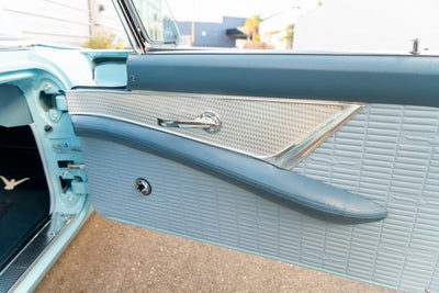 1957 Ford Thunderbird Base