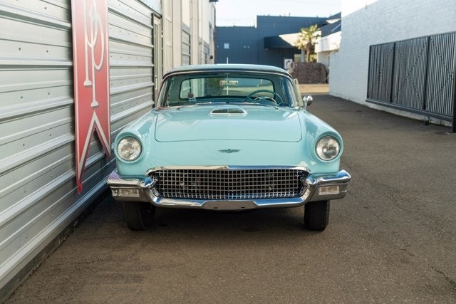 1957 Ford Thunderbird Base