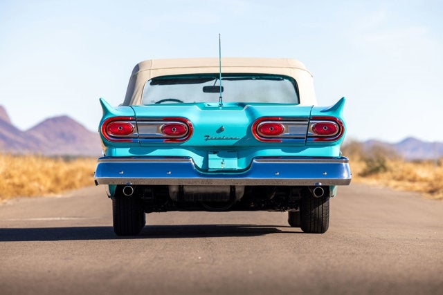 1958 Ford Fairlane 500 Roadster