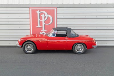1965 MG MGB Base