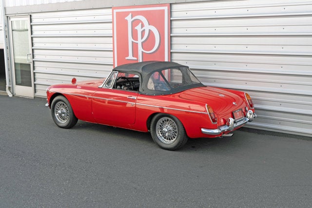 1965 MG MGB Base