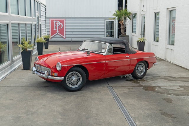 1965 MG MGB Base