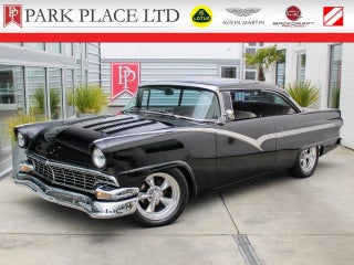 1956 Ford Fairlane Victoria