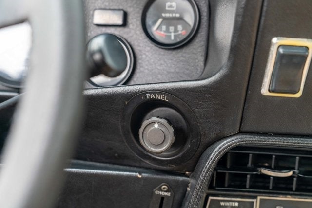 1977 Aston Martin V8 Series III Sport Saloon