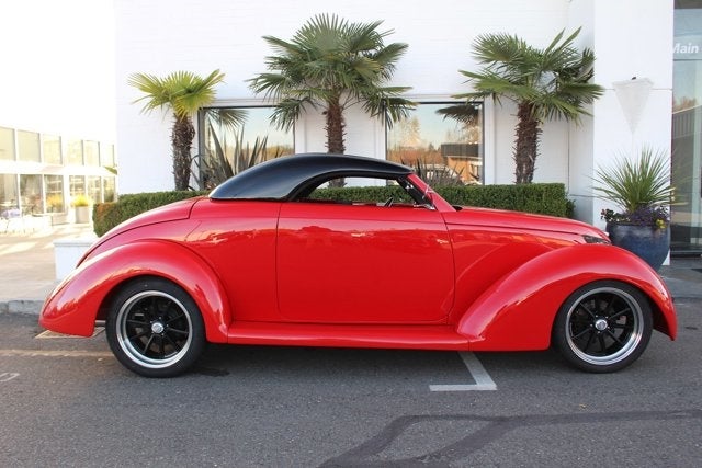 1939 Ford Convertible Coupe Custom