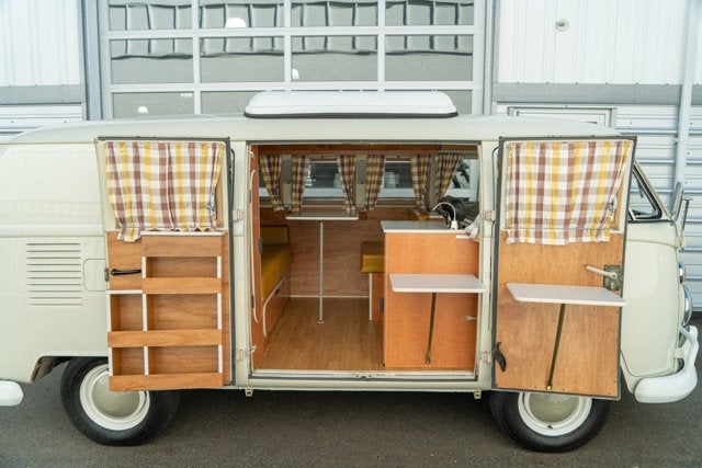 1967 Volkswagen Type 2 Westfalia Camper