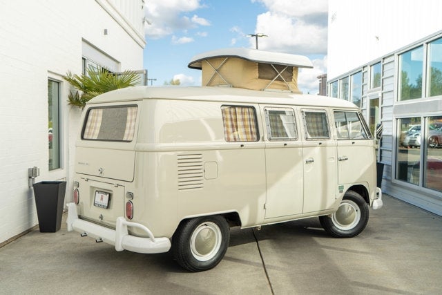 1967 Volkswagen Type 2 Westfalia Camper