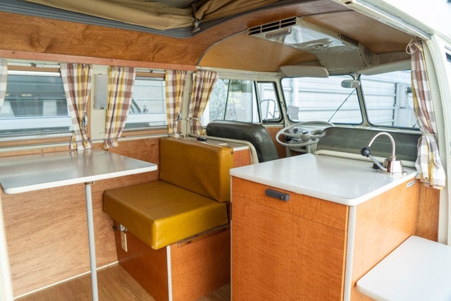 1967 Volkswagen Type 2 Westfalia Camper