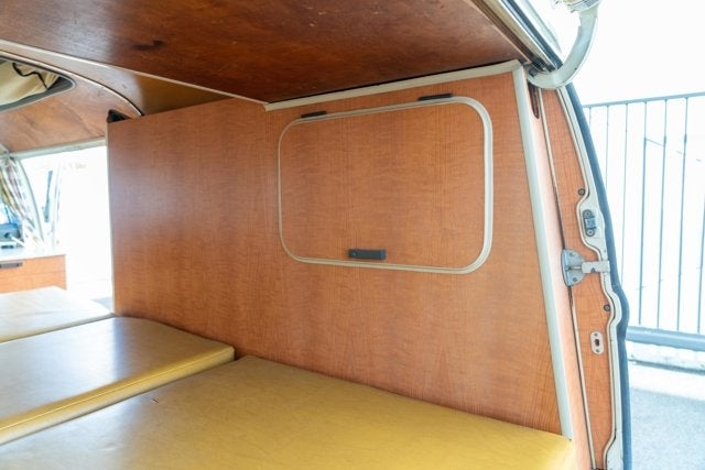 1967 Volkswagen Type 2 Westfalia Camper