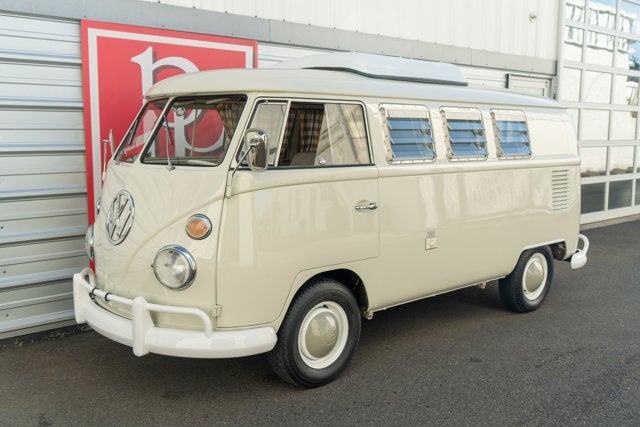 1967 Volkswagen Type 2 Westfalia Camper