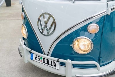 1965 Volkswagen Bus 21-Window