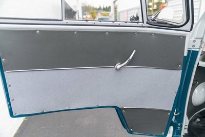 1965 Volkswagen Bus 21-Window