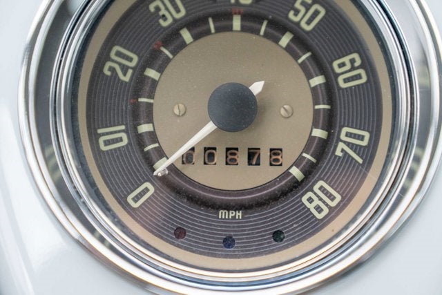 1965 Volkswagen Bus 21-Window