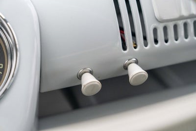 1965 Volkswagen Bus 21-Window