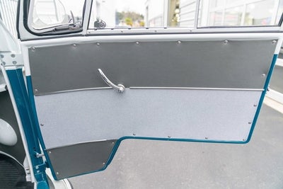 1965 Volkswagen Bus 21-Window