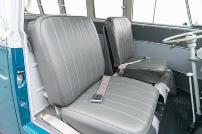 1965 Volkswagen Bus 21-Window