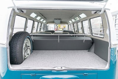 1965 Volkswagen Bus 21-Window