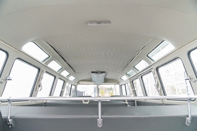 1965 Volkswagen Bus 21-Window