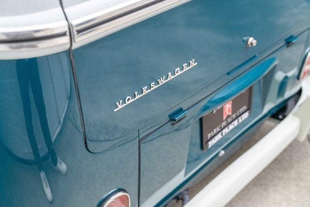 1965 Volkswagen Bus 21-Window