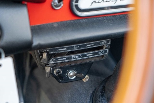 1969 Alfa Romeo 1750 Spider Veloce