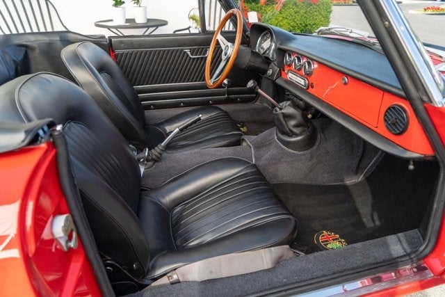 1969 Alfa Romeo 1750 Spider Veloce