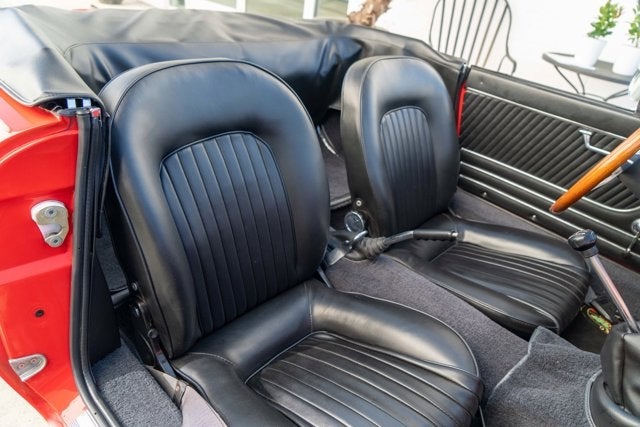 1969 Alfa Romeo 1750 Spider Veloce