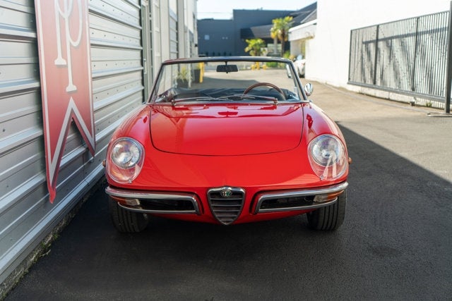 1969 Alfa Romeo 1750 Spider Veloce