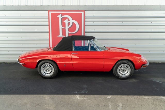 1969 Alfa Romeo 1750 Spider Veloce