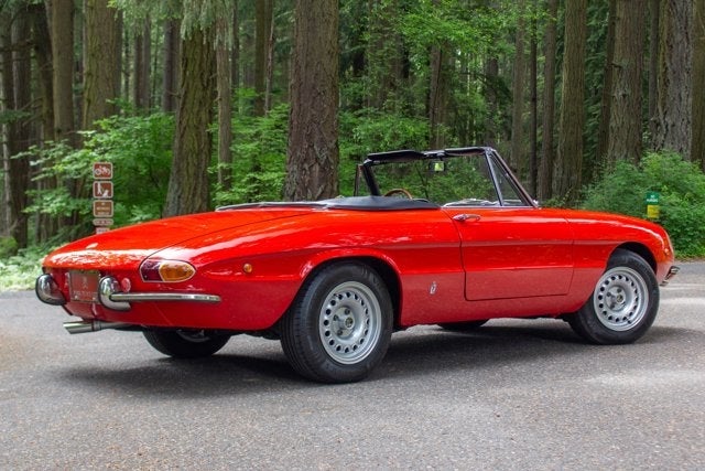 1969 Alfa Romeo 1750 Spider Veloce