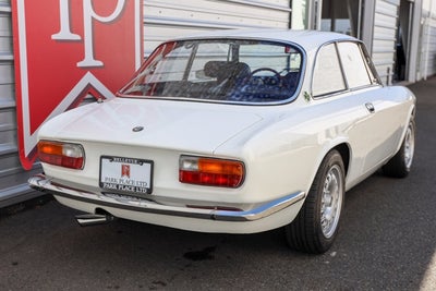 1973 Alfa Romeo GTV 2000