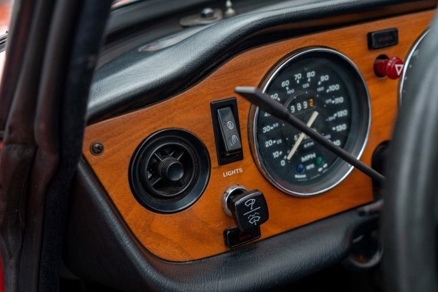 1976 Triumph TR6 Base