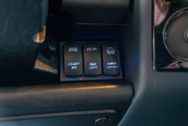 1993 Land Rover Defender By Osprey