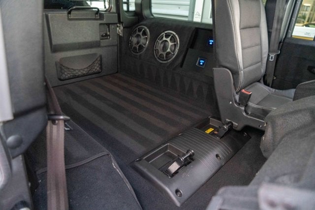 1993 Land Rover Defender By Osprey