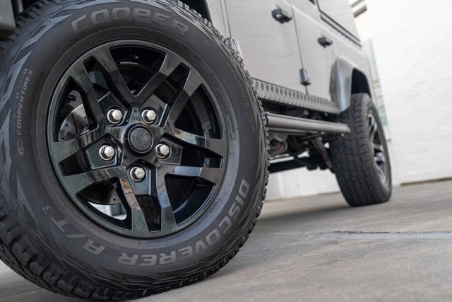 1993 Land Rover Defender By Osprey