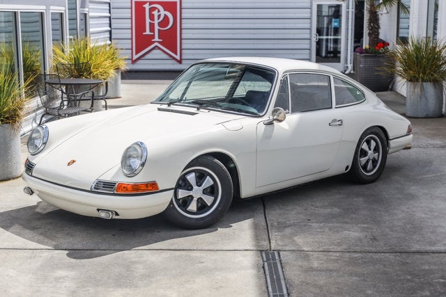 1968 Porsche 911 SWB Coupe