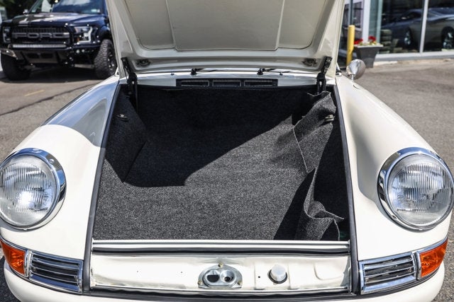 1968 Porsche 911 SWB Coupe