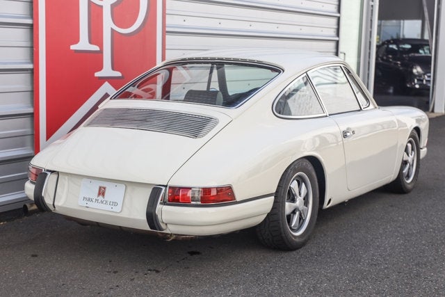 1968 Porsche 911 SWB Coupe