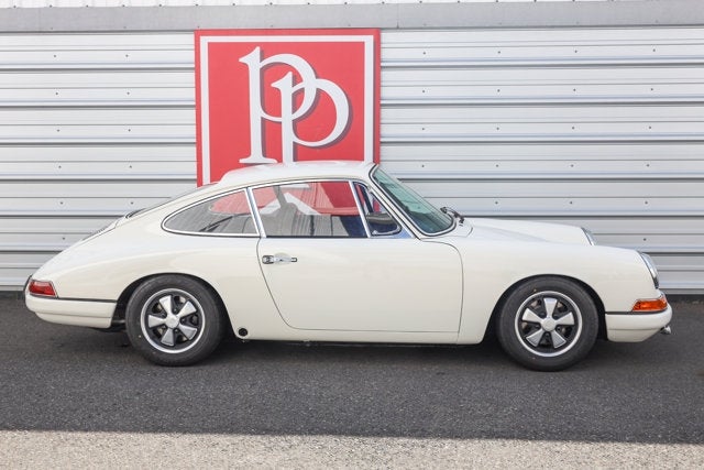 1968 Porsche 911 SWB Coupe