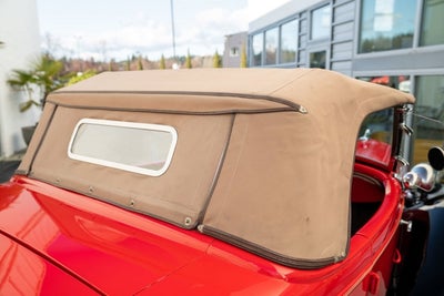 1934 Ford Roadster coupe