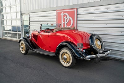 1934 Ford Roadster coupe