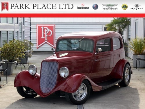 1934 Ford Custom Deluxe Victoria Coupe