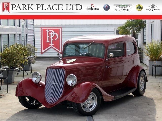 1934 Ford Custom Deluxe Victoria Coupe