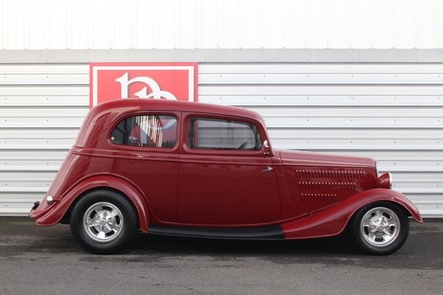 1934 Ford Custom Deluxe Victoria Coupe