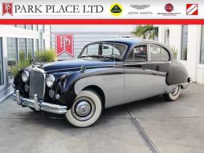 1957 Jaguar Mk VIII Sedan
