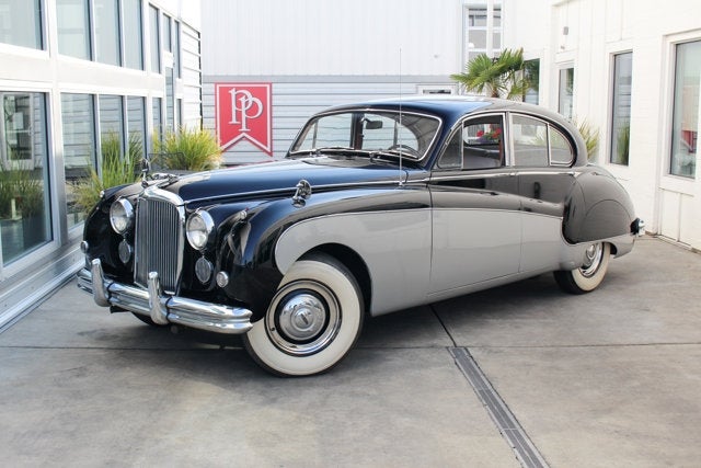 1957 Jaguar Mk VIII Sedan