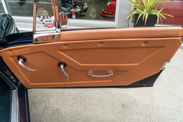 1966 Sunbeam Tiger Base