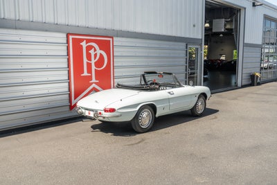1967 Alfa Romeo Spider Duetto 1600