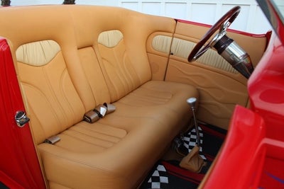 1932 Ford Hi-Boy Roadster