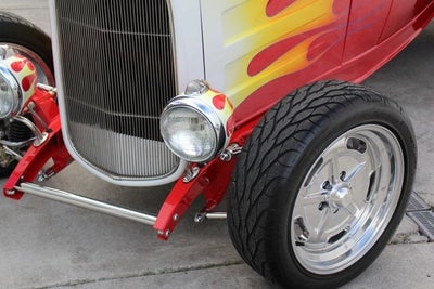 1932 Ford Hi-Boy Roadster