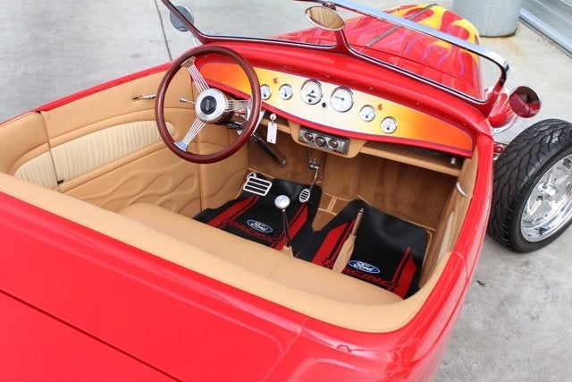 1932 Ford Hi-Boy Roadster